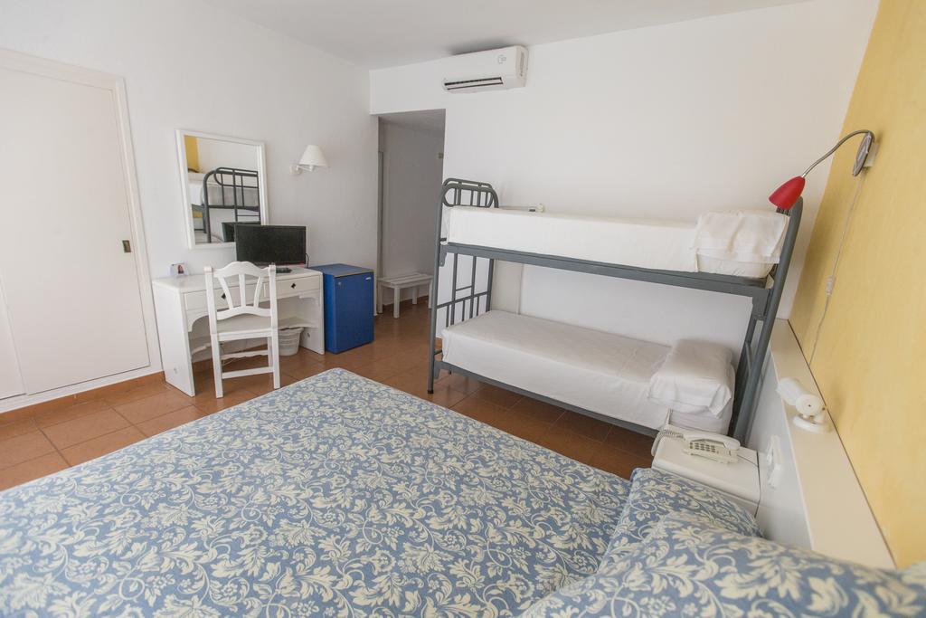 Hotel Presidente Portinatx Εξωτερικό φωτογραφία